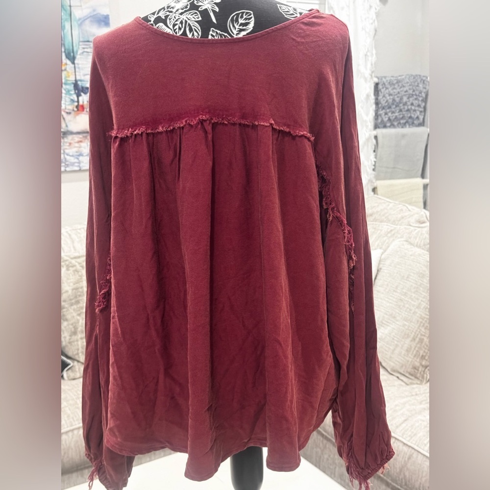 ANDREE BY UNIT Oversized Fringe Sleeve Rayon Boho Blouse Wine Large - Picture 3 of 8